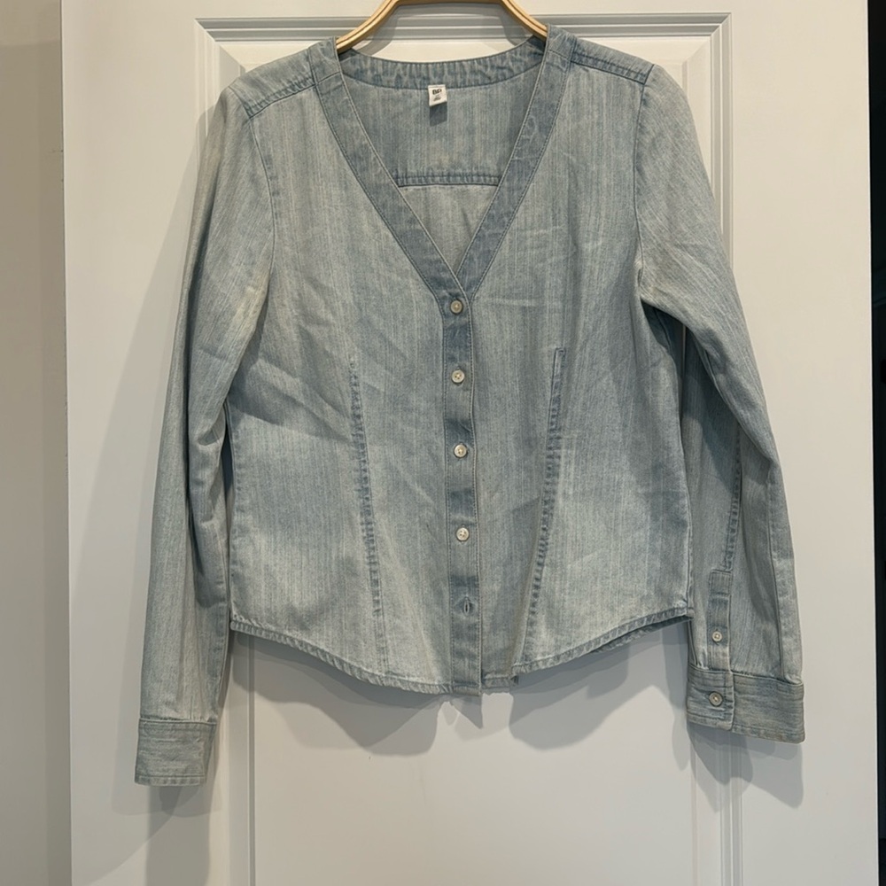 BP denim V neck